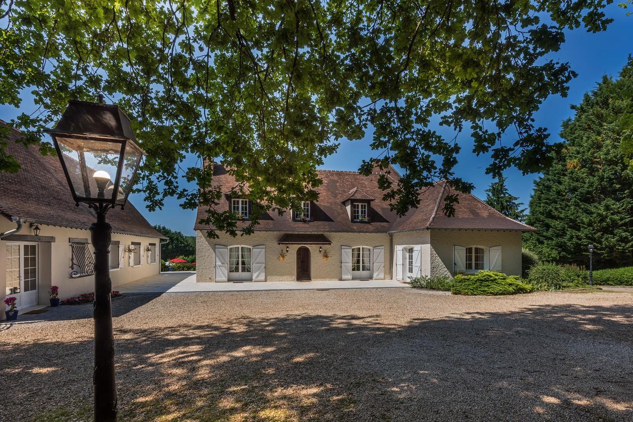 Domaine Du Bois Des Anges Bed & Breakfast Germigny-l'Eveque Exterior photo