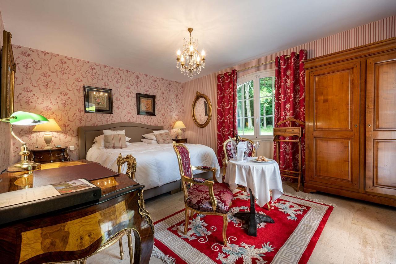 Domaine Du Bois Des Anges Bed & Breakfast Germigny-l'Eveque Exterior photo